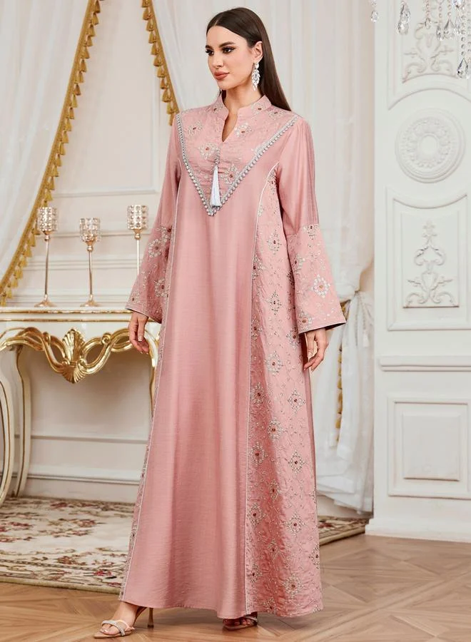 تايك تو جلابية نسائية مزينة بالترتر والشرابات